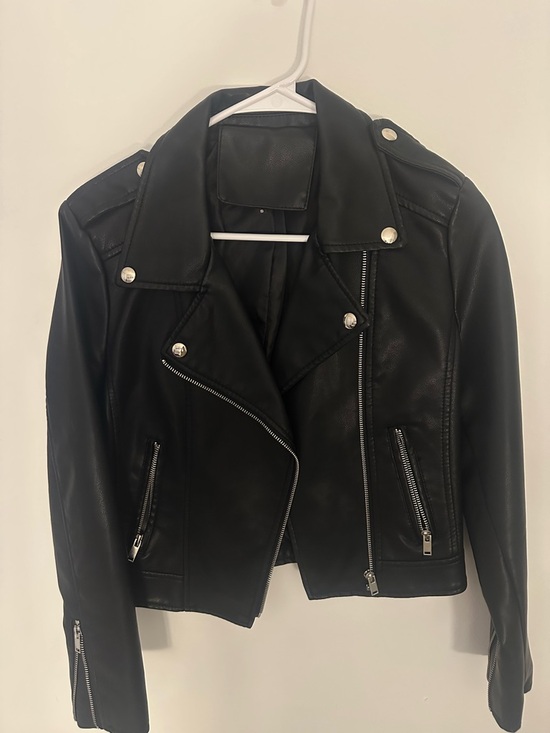 Jackets & Blazers - Black Leather Jacket